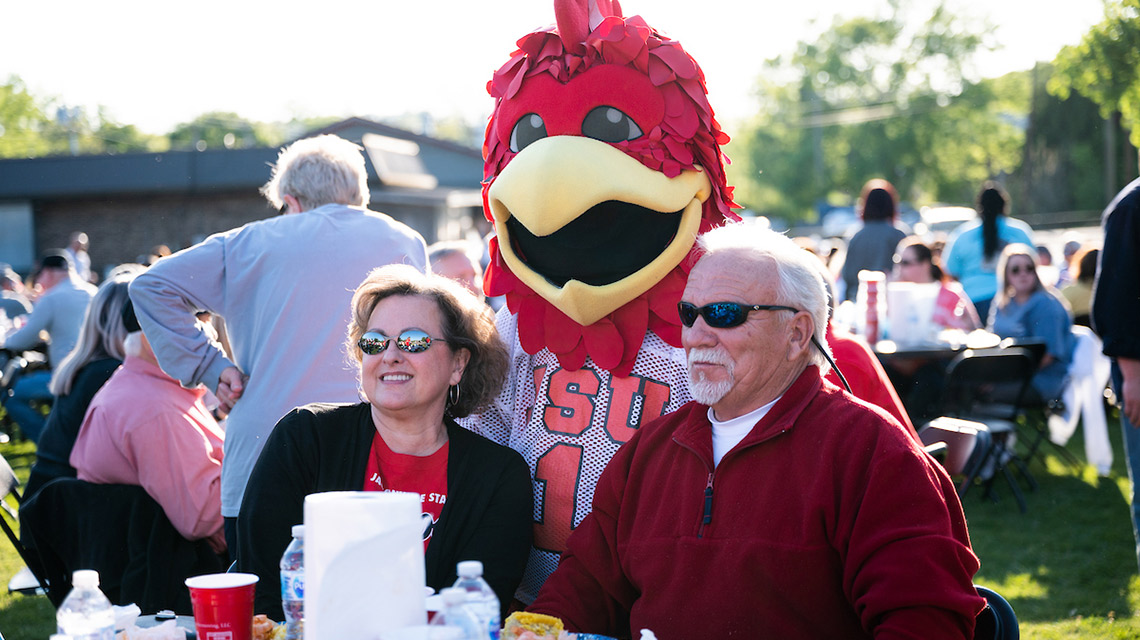 Sam and Celia Almaroad at the Shrimp Boil