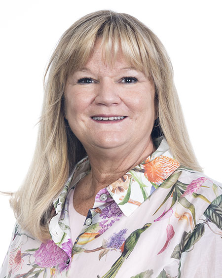 Linda Reeves