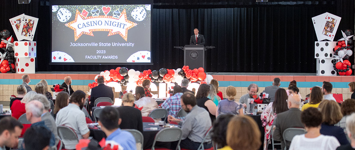 President Killingsworth at the podium at the 2023 Casino Night Faculty Awards