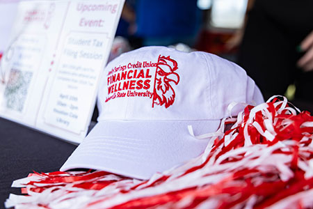 Student in a coaching session learning about Financial Aid