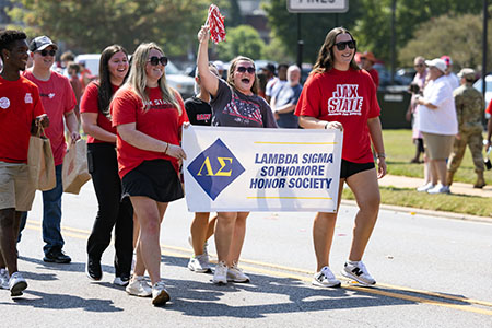 Lambda Sigma Members