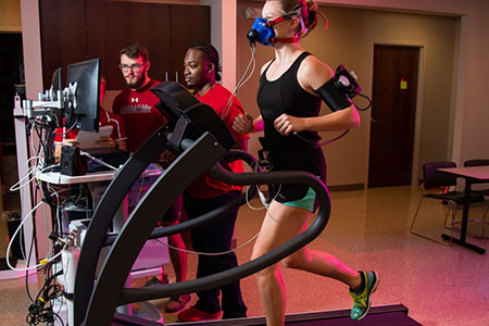Exercise Science students in Human Performance Laboratory