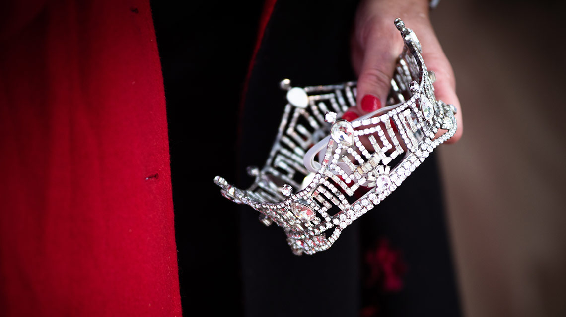 A closeup of Heather Whitestone McCallum's crown