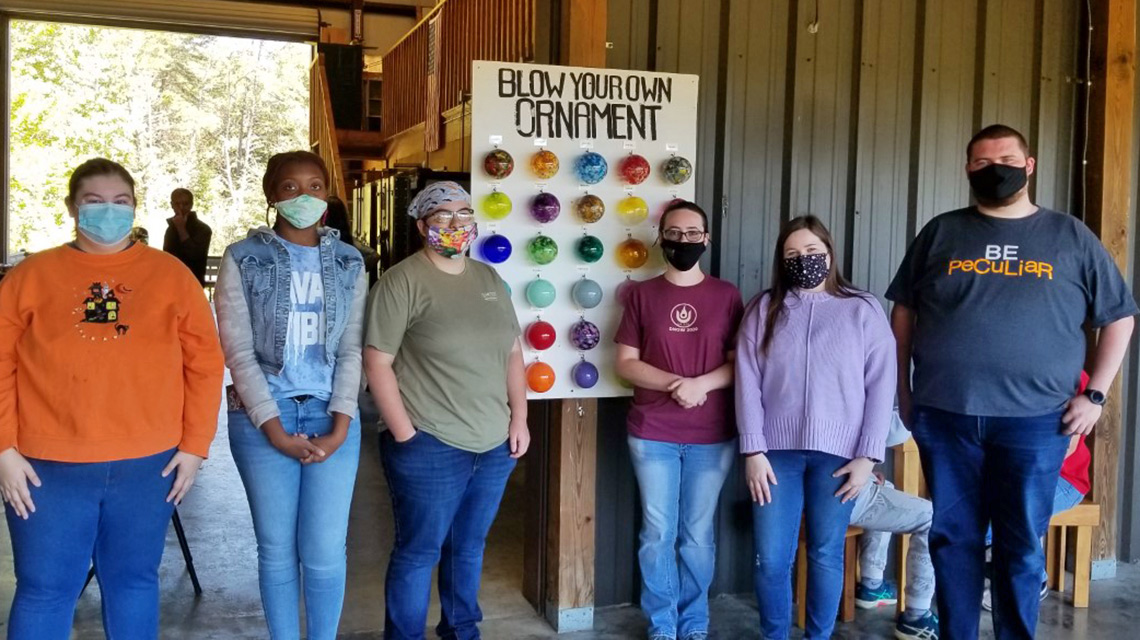 Honors Program students visiting Orbix Hot Glass in Fort Payne, Alabama