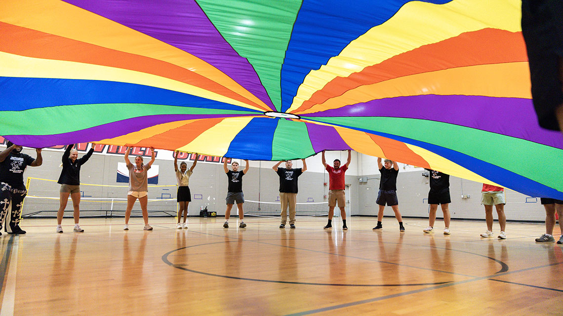Class using parachute