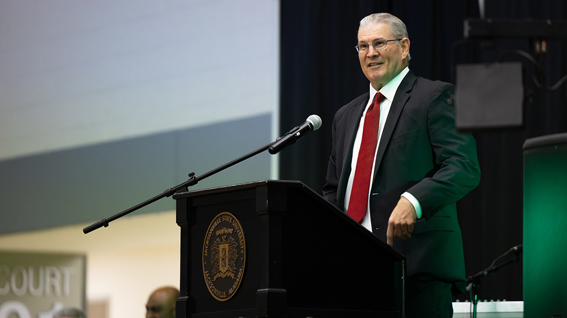 Annual Red Tie Dinner and Auction