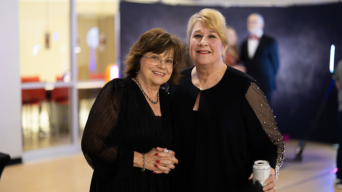 Annual Red Tie Dinner and Auction