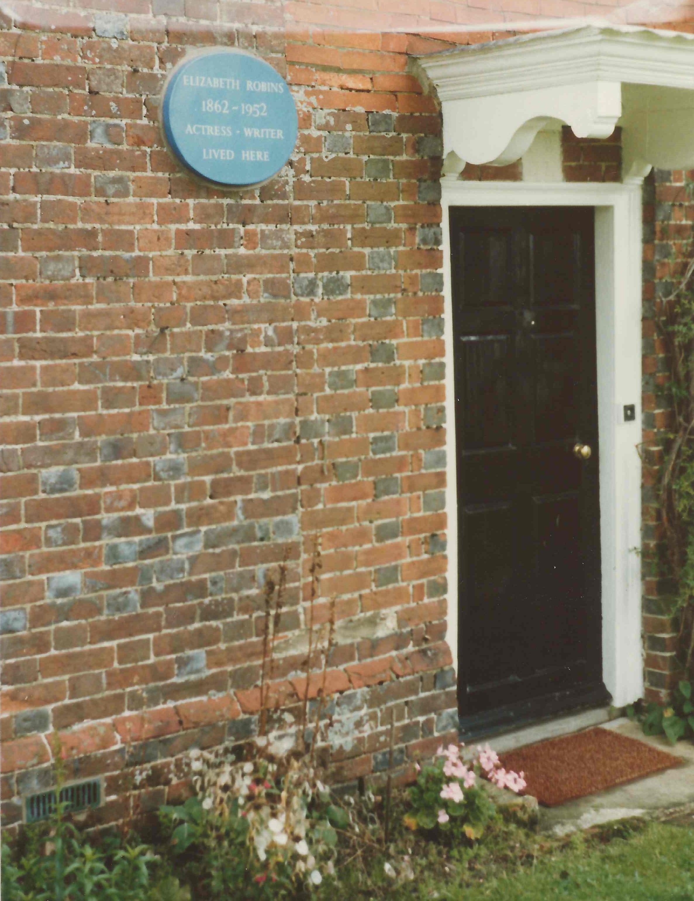 BackesttownDoorPlaque