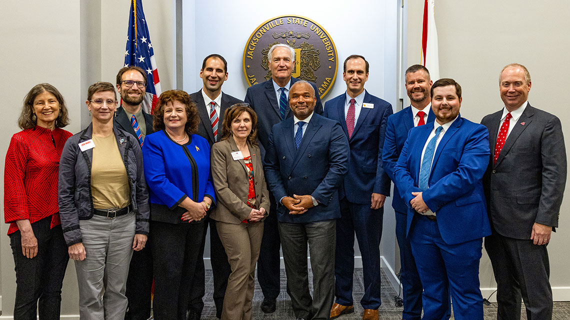 The American Democracy Project Committee and Participants